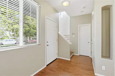 1637 Hamlet Ln, Eugene, OR 97402 - Photo 7
