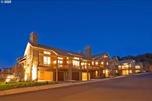 132 E Surfcrest Ave, Cannon Beach, OR 97110 - Photo 1