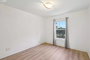 8345 N Bliss St, Portland, OR 97203 - Photo 21