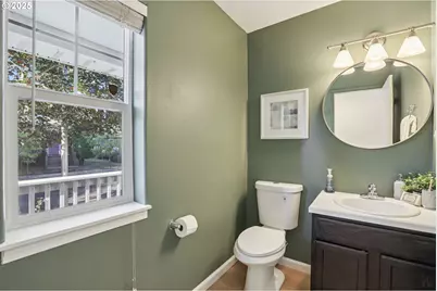 8345 N Bliss St, Portland, OR 97203 - Photo 13