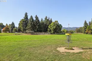 8345 N Bliss St, Portland, OR 97203 - Photo 29