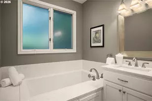 13447 Streamside Ct, Lake Oswego, OR 97035 - Photo 29