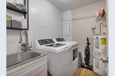 4534 NE 95th Ave, Portland, OR 97220 - Photo 25