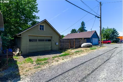 307 W 2nd St, Newberg, OR 97132 - Photo 31