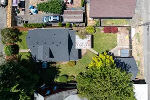 307 W 2nd St, Newberg, OR 97132 - Photo 33