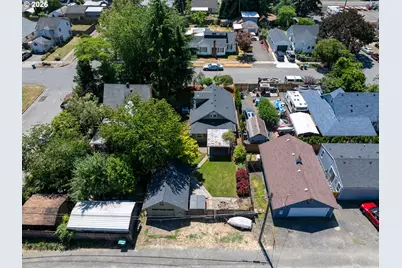 307 W 2nd St, Newberg, OR 97132 - Photo 35