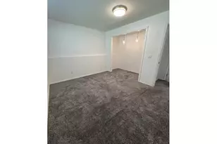 16610 SE Harold Ave, Milwaukie, OR 97267 - Photo 9