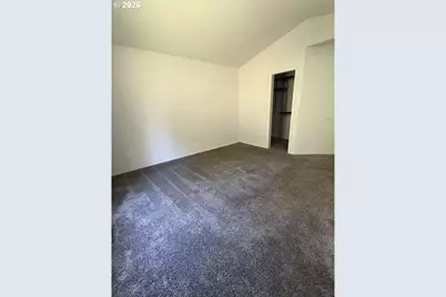 16610 SE Harold Ave, Milwaukie, OR 97267 - Photo 7