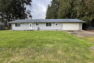 2421 32nd Ave, Longview, WA 98632 - Photo 1