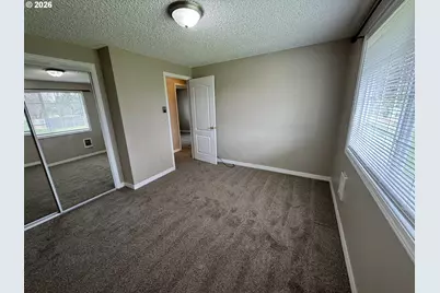 2421 32nd Ave, Longview, WA 98632 - Photo 17