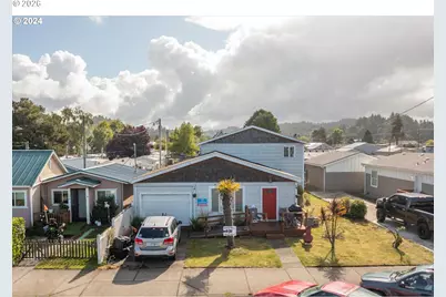 160 N 8th St, Lakeside, OR 97449 - Photo 13
