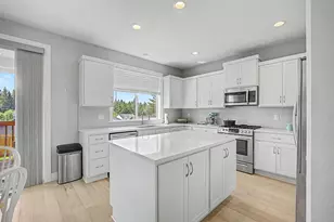 37984 Juniper St, Sandy, OR 97055 - Photo 9