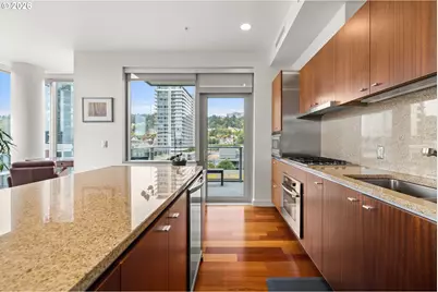 841 S Gaines St #714, Portland, OR 97239 - Photo 29