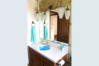 2690 9th St, Baker City, OR 97814 - Photo 13