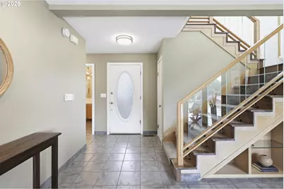 609 N Tomahawk Island Dr, Portland, OR 97217 - Photo 5