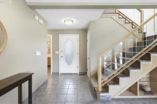 609 N Tomahawk Island Dr, Portland, OR 97217 - Photo 5