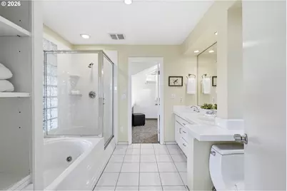 609 N Tomahawk Island Dr, Portland, OR 97217 - Photo 33