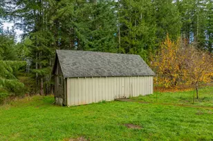 93521 Pleasant Valley Ln, Myrtle Point, OR 97458 - Photo 7