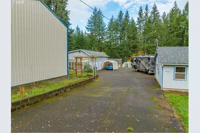 93521 Pleasant Valley Ln, Myrtle Point, OR 97458 - Photo 45