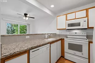 7163 SW Sagert St, Tualatin, OR 97062 - Photo 13