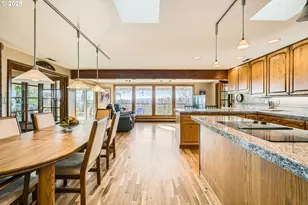 3729 E Mill Plain Blvd, Vancouver, WA 98661 - Photo 11