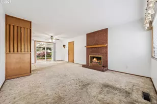16910 SE Morrison Ct, Portland, OR 97233 - Photo 5