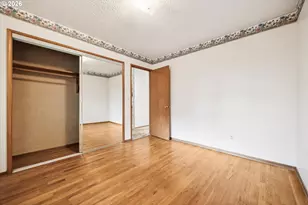 16910 SE Morrison Ct, Portland, OR 97233 - Photo 27