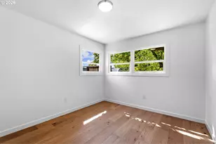 3704 SE Raymond St, Portland, OR 97202 - Photo 25