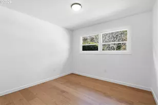 3704 SE Raymond St, Portland, OR 97202 - Photo 19