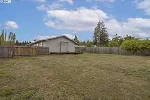 320 SW Ivy St, Willamina, OR 97396 - Photo 35