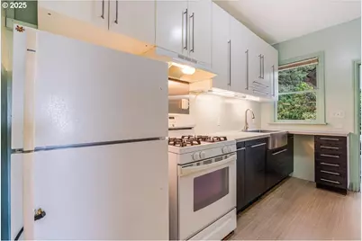 11328 S Northgate Ave, Portland, OR 97219 - Photo 15