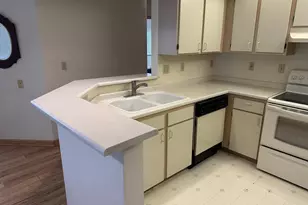 5059 Foothills Dr, Lake Oswego, OR 97034 - Photo 19