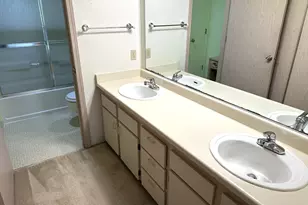 5059 Foothills Dr, Lake Oswego, OR 97034 - Photo 27