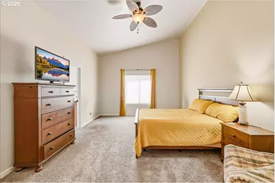 20847 Yukon St, Aurora, OR 97002 - Photo 21