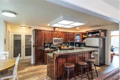 1050 NE Garden Valley Blvd, Roseburg, OR 97470 - Photo 13