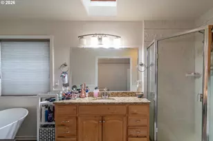 1050 NE Garden Valley Blvd, Roseburg, OR 97470 - Photo 17