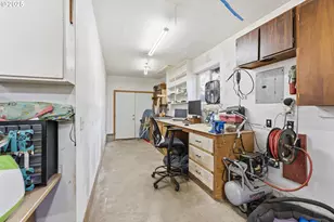 2222 Ash St, North Bend, OR 97459 - Photo 31