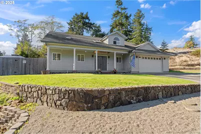 2222 Ash St, North Bend, OR 97459 - Photo 41