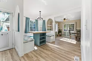 2222 Ash St, North Bend, OR 97459 - Photo 9