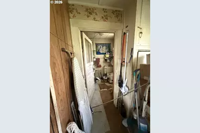 320 W Cedar St, Powers, OR 97466 - Photo 11