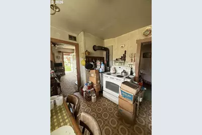 320 W Cedar St, Powers, OR 97466 - Photo 17