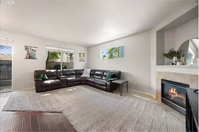 8310 SW Norfolk Ln, Portland, OR 97224 - Photo 7