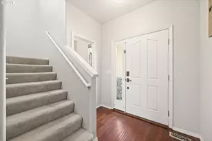 8310 SW Norfolk Ln, Portland, OR 97224 - Photo 5
