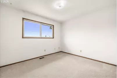 2755 SW Angeline Ct, Gresham, OR 97080 - Photo 21