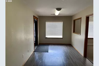 255 SW 1st Ave, Canby, OR 97013 - Photo 3