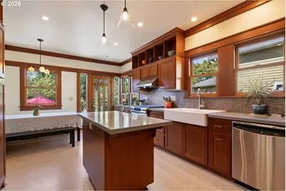 5735 N Detroit Ave, Portland, OR 97217 - Photo 13