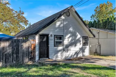 2824 SE 111th Ave, Portland, OR 97266 - Photo 3