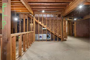 15990 SW 133rd Ave, Portland, OR 97224 - Photo 9