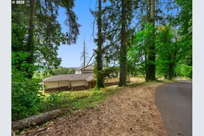 15990 SW 133rd Ave, Portland, OR 97224 - Photo 31