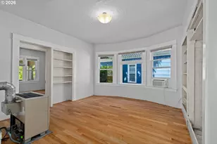 535 NE Knott St, Portland, OR 97212 - Photo 9